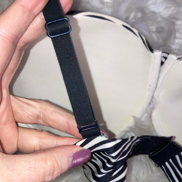 VS Zebra The Naked Demi Underwire Bra 34DD - Picture 6 of 8